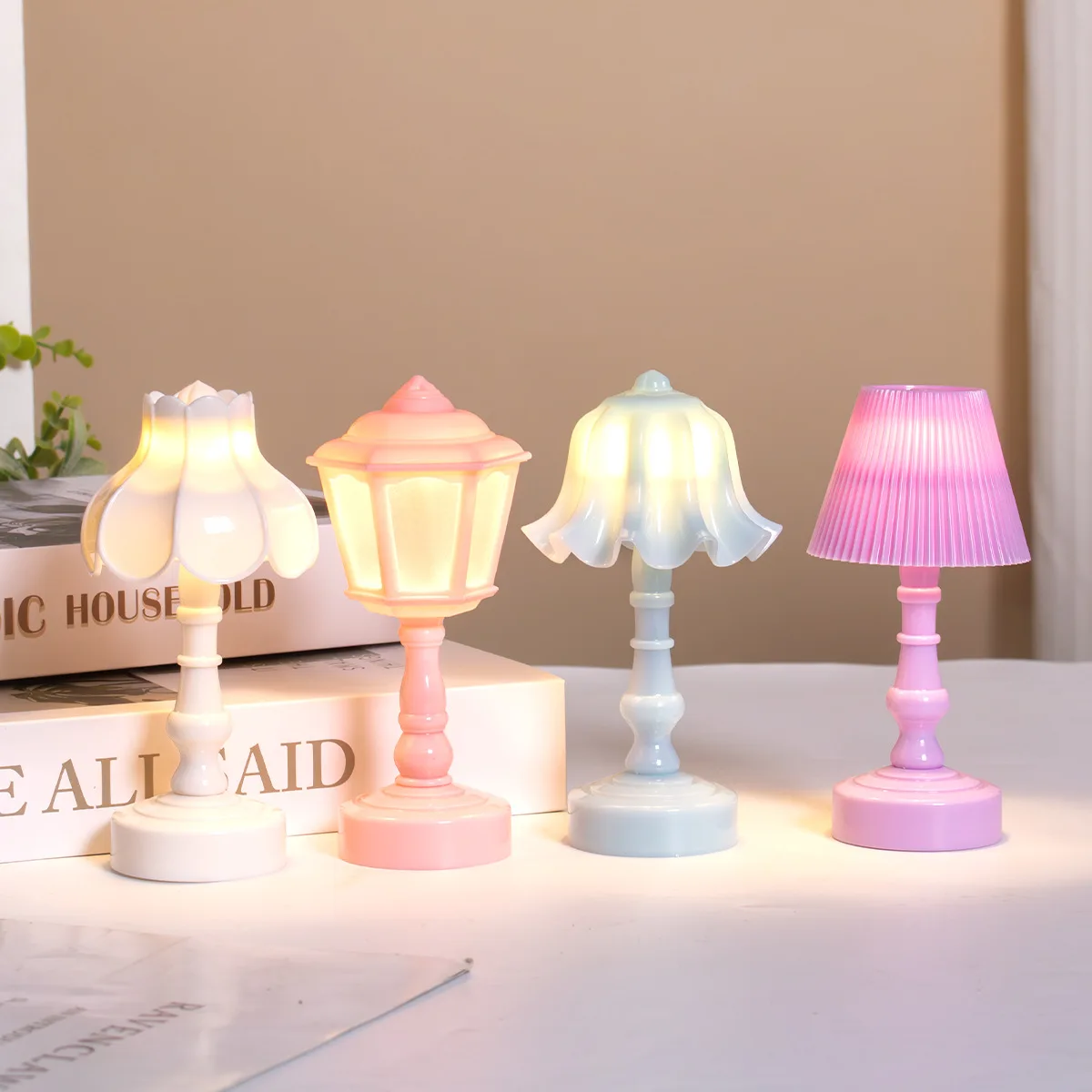 Cute Pagoda Touch LED Night Li - Yellow Desk Setup ulasan dan harga